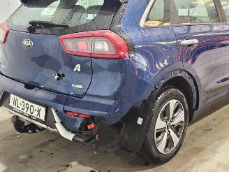 Kia Niro 1.6 GDI Hybrid SUV  Elektrisch Benzine 1.580cc 104kW (141pk) FWD picture 2