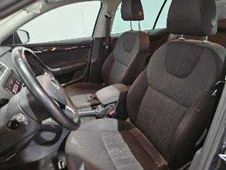 Skoda Octavia 2.0 TDI AUT GreenTec 16V Combi/o 4Dr Diesel 1.968cc 110kW (150pk) picture 12