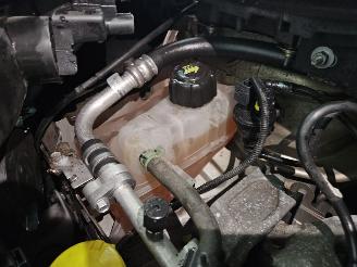 Renault Scenic 1.2 16V TCe 115 Energy MPV  Benzine 1.197cc 85kW (116pk) FWD picture 10