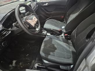 Ford Fiesta 1.1 Ti-VCT 12V 85 Hatchback  Benzine 1.084cc 63kW (86pk) FWD picture 7