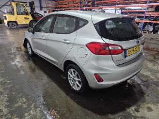 Ford Fiesta 1.1 Ti-VCT 12V 85 Hatchback  Benzine 1.084cc 63kW (86pk) FWD picture 3