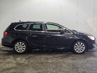 Opel Astra 1.4 Turbo 16V Combi/o  Benzine 1.364cc 103kW (140pk) FWD picture 3