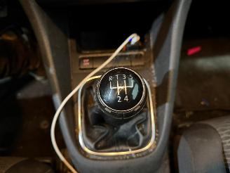 Volkswagen Golf 1.4 16V Hatchback  Benzine 1.390cc 59kW (80pk) FWD picture 12