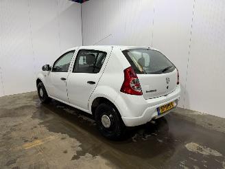 Unfallwagen Dacia Sandero 1.2 16V Hatchback  Benzine 1.149cc 55kW (75pk) FWD 2011/11