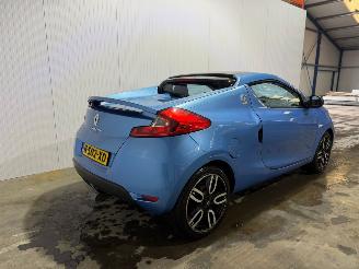 damaged passenger cars Renault Wind 1.2 16V TCE Cabrio  Benzine 1.149cc 74kW (101pk) FWD 2011/4