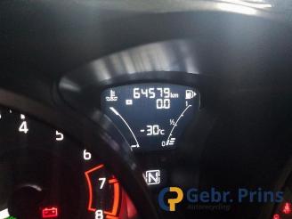 Nissan Juke Juke (F15), SUV, 2010 / 2019 1.6 16V picture 8