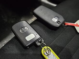 Toyota Auris 1.8 16V Hybrid Combi/o  Elektrisch Benzine 1.798cc 100kW (136pk) FWD picture 20