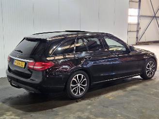 damaged passenger cars Mercedes C-klasse C-klasse Estate - prestige 100KW 136PK 2143cc 2016/10