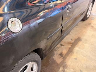 Peugeot 206+ 1.4 XS Hatchback  Benzine 1.360cc 55kW (75pk) FWD picture 10