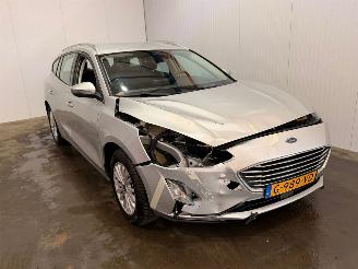 Ford Focus 1.0 Ti-VCT EcoBoost 12V 125 Combi/o  Benzine 999cc 92kW (125pk) FWD picture 7