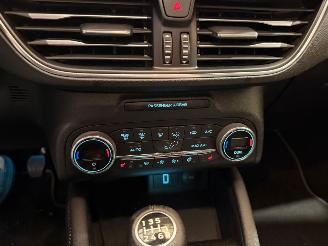 Ford Focus 1.0 EcoBoost 12V Hybrid 125 Combi/o  Elektrisch Benzine 999cc 92kW (125pk) FWD picture 16