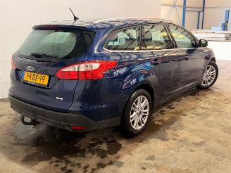 Ford Focus 1.0 Ti-VCT EcoBoost 12V 125 Combi/o  Benzine 998cc 92kW (125pk) FWD picture 2