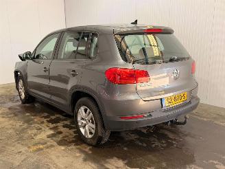 Unfallwagen Volkswagen Tiguan 1.4 TSI 16V SUV  Benzine 1,390cc 90kW (122pk) FWD 2014/2