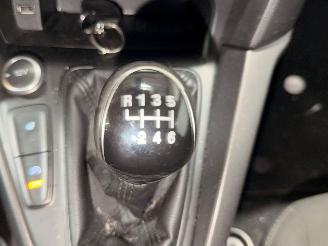 Ford Focus 1.0 Ti-VCT EcoBoost 12V 125 Combi/o  Benzine 998cc 92kW (125pk) FWD picture 18