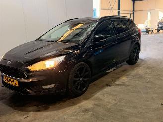 Ford Focus 1.0 Ti-VCT EcoBoost 12V 125 Combi/o  Benzine 998cc 92kW (125pk) FWD picture 6