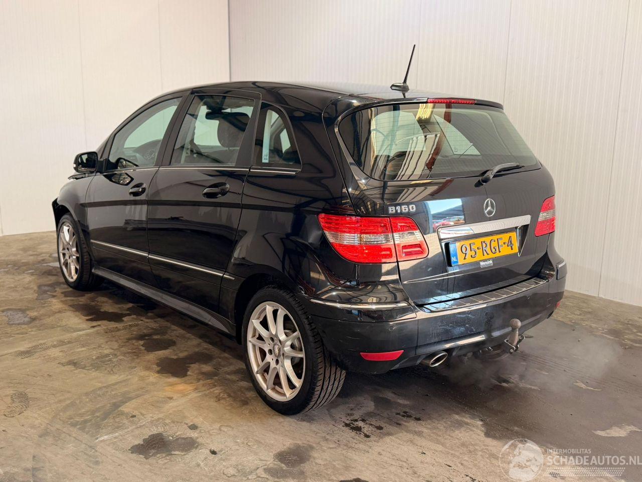 Mercedes B-klasse 1.5 B-160 16V Hatchback Benzine 1 498cc 70kW (95pk) FWD