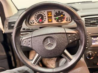 Mercedes B-klasse 1.5 B-160 16V Hatchback  Benzine 1 498cc 70kW (95pk) FWD picture 16