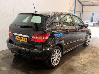 Mercedes B-klasse 1.5 B-160 16V Hatchback  Benzine 1 498cc 70kW (95pk) FWD picture 3