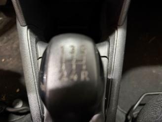 Peugeot 208 1.2 Vti 12V PureTech 82 Hatchback  Benzine 1.199cc 60kW (82pk) FWD picture 10