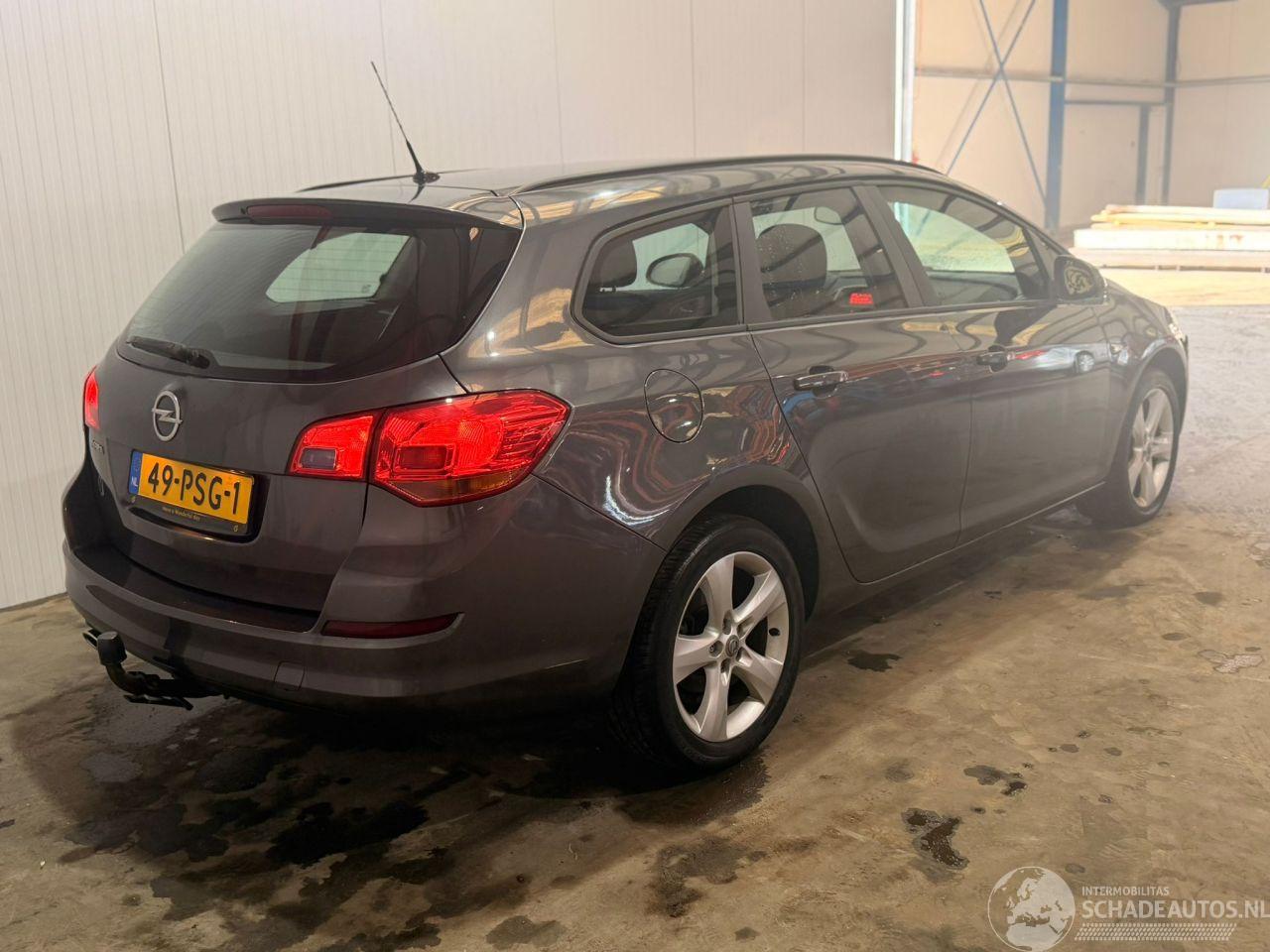 Opel Astra SPORTS TOURER 1.4 Turbo 16V Combi/o  Benzine 1.364cc 88kW (120pk) FWD