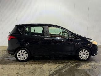 Ford B-Max 1.0 EcoBoost 12V 100 MPV  Benzine 999cc 74kW (101pk) picture 2