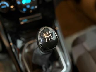 Ford Fiesta 1.6 TDCi 16V ECOnetic Hatchback  Diesel 1.560cc 70kW (95pk) FWD picture 10