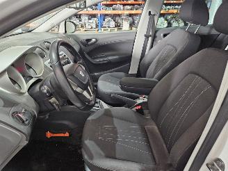 Seat Ibiza 1.2 TDI Ecomotive Combi/o  Diesel 1.199cc 55kW (75pk) FWD picture 11