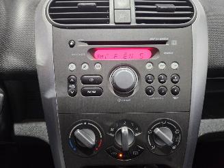 Suzuki Splash 1.0 12V MPV  Benzine 996cc 50kW (68pk) FWD picture 11