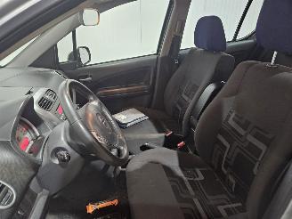 Suzuki Splash 1.0 12V MPV  Benzine 996cc 50kW (68pk) FWD picture 9