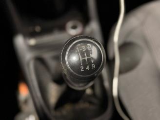 Volkswagen Up! 1.0 12V 60 Hatchback  Benzine 999cc 44kW (60pk) FWD picture 12