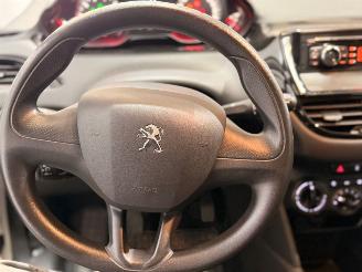 Peugeot 208 1.0 Vti 12V PureTech Hatchback  Benzine 999cc 50kW (68pk) FWD picture 19