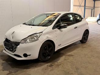 Peugeot 208 1.0 Vti 12V PureTech Hatchback  Benzine 999cc 50kW (68pk) FWD picture 5