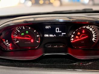 Peugeot 208 1.0 Vti 12V PureTech Hatchback  Benzine 999cc 50kW (68pk) FWD picture 18