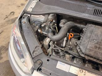 Volkswagen Up! 1.0 12V 60 Hatchback  Benzine 999cc 44kW (60pk) FWD picture 7