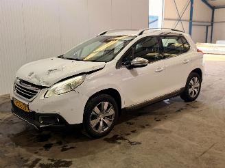 Peugeot 2008 1.2 Vti 12V PureTech 82 MPV  Benzine 1.199cc 60kW (82pk) FWD picture 3