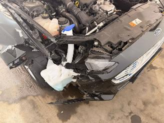 Ford Mondeo 1.0 EcoBoost 12V Combi/o  Benzine 998cc 92kW (125pk) FWD picture 9