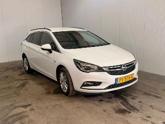 Avarii autoturisme Opel Astra 1.0 Turbo 12V Combi/o  Benzine 999cc 77kW (105pk) FWD 2017/9