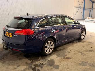 Damaged car Opel Insignia SPORTS TOURER SW 1.4 Turbo 16V Ecotec Combi/o  Benzine 1.364cc 103kW (140pk) FWD 2012/3