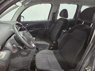 Citroën C3 picasso 1.6 16V VTI 120 MPV  Benzine 1.598cc 88kW (120pk) FWD picture 16