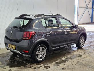 Unfallwagen Dacia Sandero 0.9 TCE 12V Hatchback  Benzine 898cc 66kW (90pk) FWD 2018/8