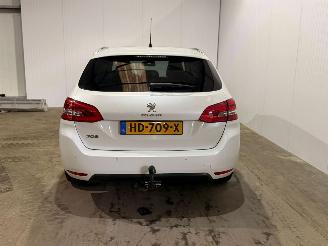 Peugeot 308 1.6 BlueHDi 120 Combi/o 4Dr Diesel 1,560cc 88kW (120pk) FWD picture 8