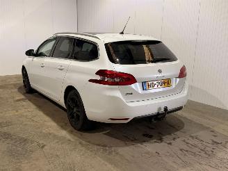 Peugeot 308 1.6 BlueHDi 120 Combi/o 4Dr Diesel 1,560cc 88kW (120pk) FWD picture 7