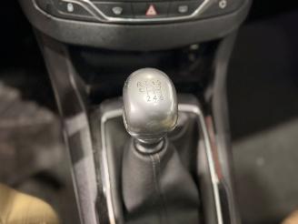 Peugeot 308 1.6 BlueHDi 120 Combi/o 4Dr Diesel 1,560cc 88kW (120pk) FWD picture 12