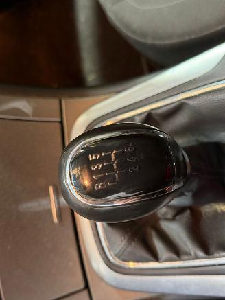 Opel Insignia 2.0 CDTI 16V 140 ecoFLEX Combi/o  Diesel 1.956cc 103kW (140pk) FWD picture 12