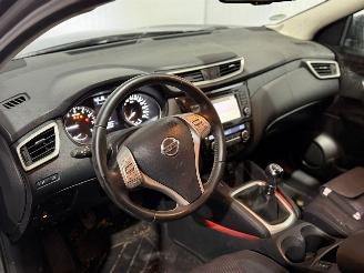 Nissan Qashqai 1.2 Benzine grijs 1197CC picture 10