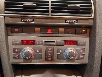 Audi A6 3.0 TDI V6 24V Quattro Sedan 4Dr Diesel 2.967cc 165kW (224pk) 4x4 picture 14