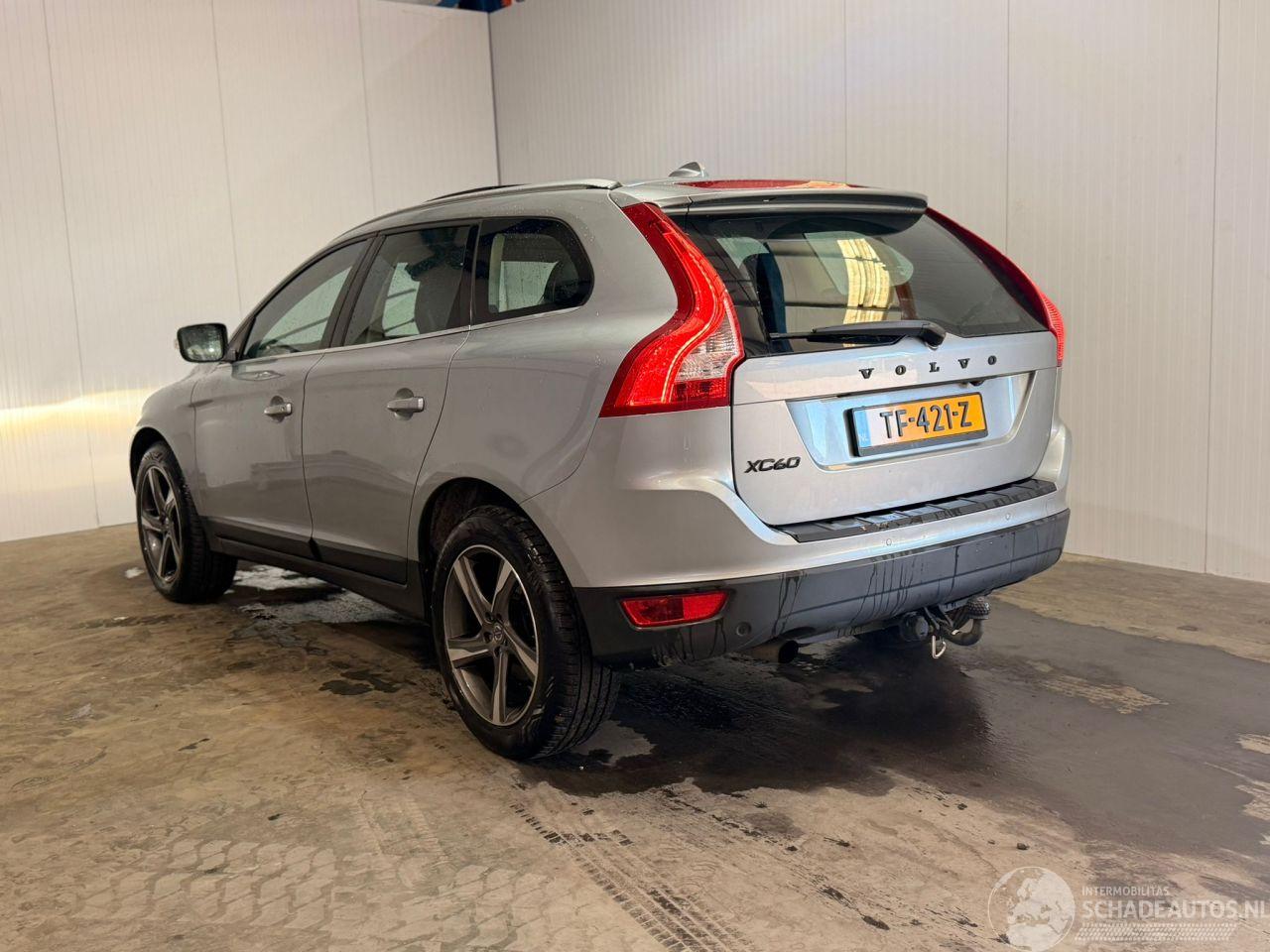 Volvo Xc-60 2.0 DRIVe 20V SUV  Diesel 1.984cc 120kW (163pk) FWD