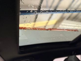 Peugeot e-2008 e-2008 50 kWh MPV  Elektrisch  100kW (136pk) FWD 2019-09 (UKZKX) ZKX picture 15