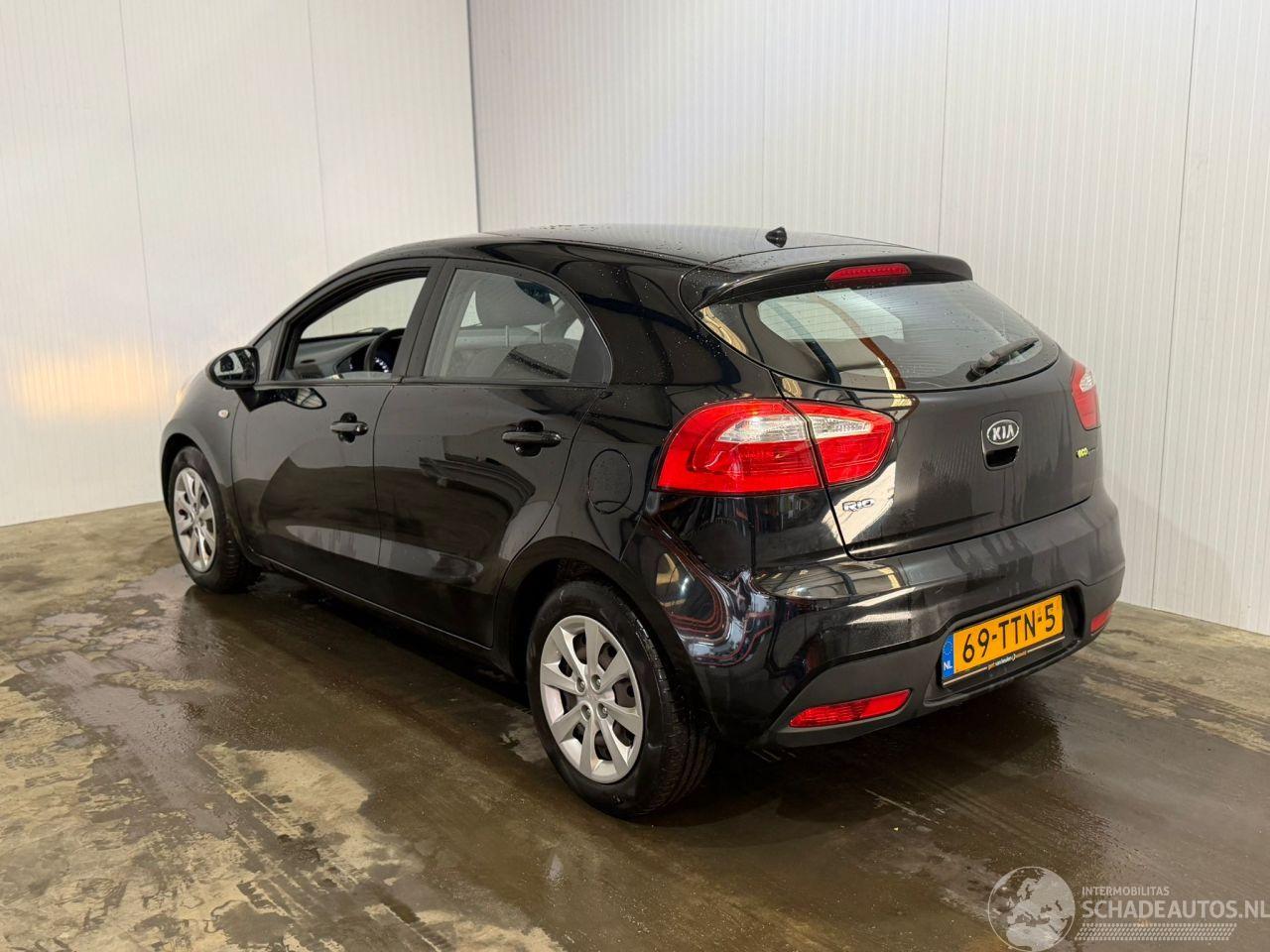 Kia Rio 1.2 CVVT 16V Hatchback  Benzine 1.248cc 63kW (86pk) FWD