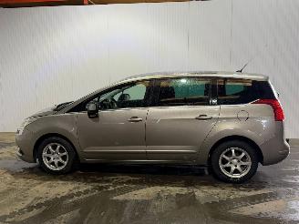 Peugeot 5008 1.6 VTI 16V MPV  Benzine 1.598cc 88kW (120pk) FWD picture 6